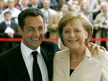 Bundeskanzlerin Angela Merkel und der französische Präsident Nicolas Sarkozy im Bundeskanzleramt in Berlin.