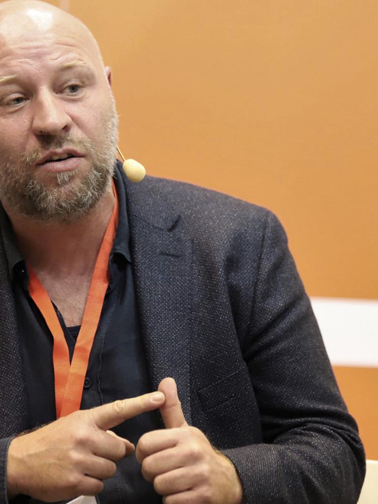 Der Journalist und Autor Olaf Sundermeyer.