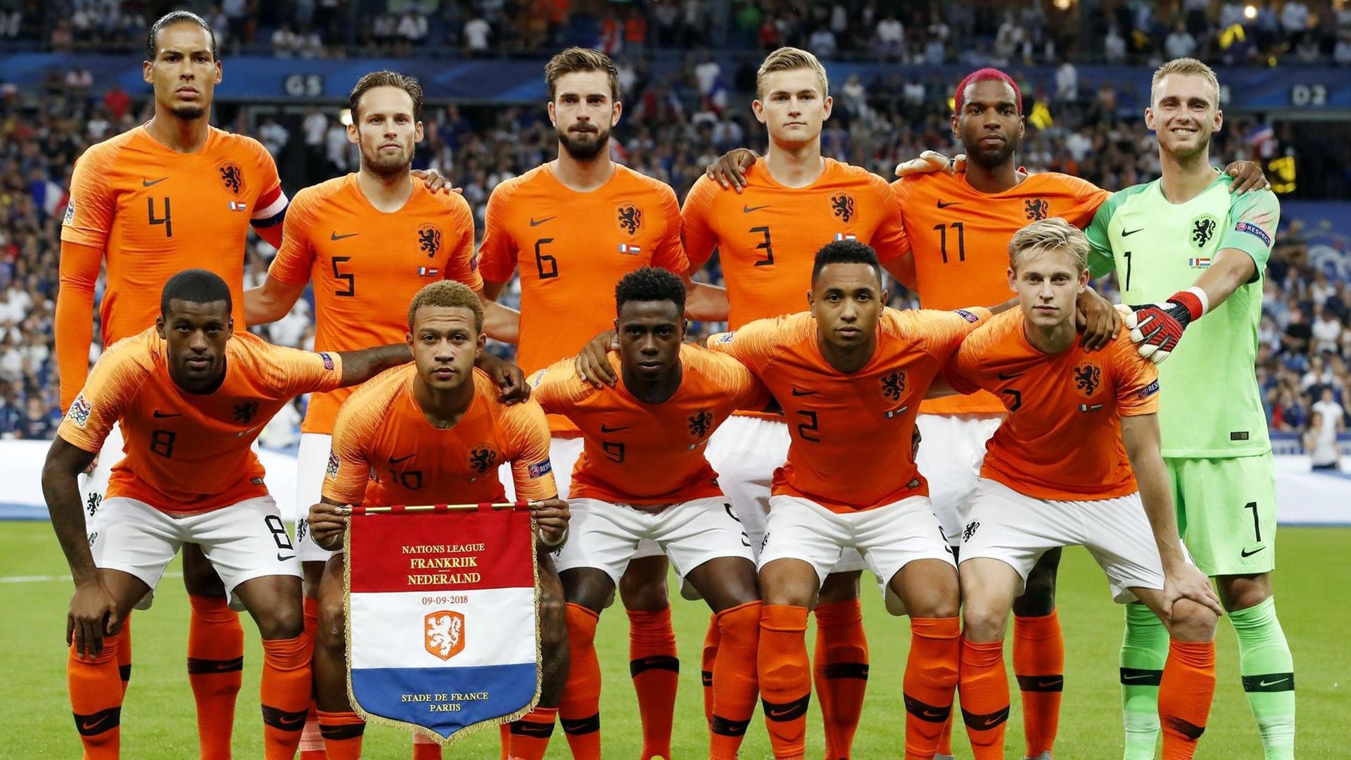 Mannschaftsfoto der niederlänsischen Nationalmannschaft.