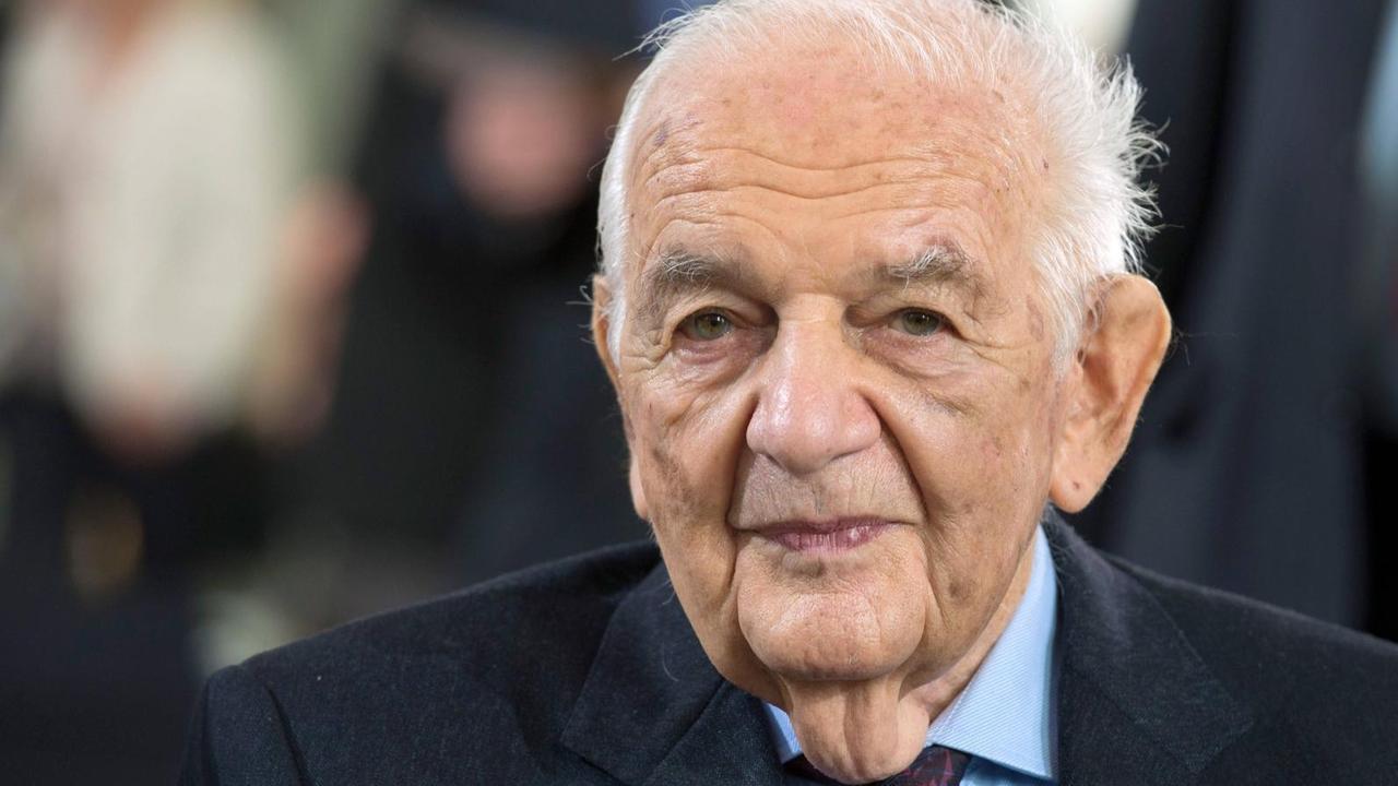 Der französische Publizist und Politikwissenschaftler Publizist Alfred Grosser
