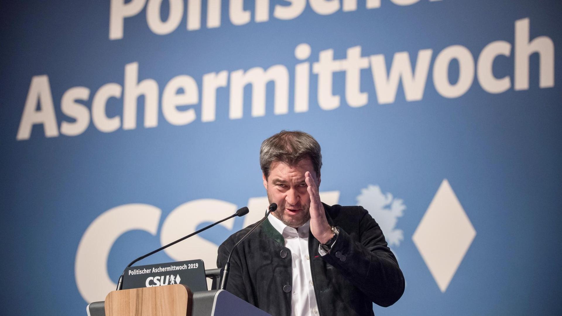 Markus Söder, CSU-Parteivorsitzender und Ministerpräsident von Bayern, spricht beim politischen Aschermittwoch der CSU.