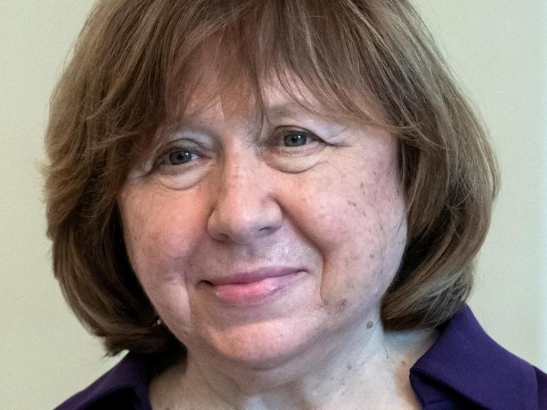 Swetlana Alexijewitsch, Schriftstellerin aus Belarus zu Besuch beim Bundespräsidenten Steinmeier im Schloss Bellevue