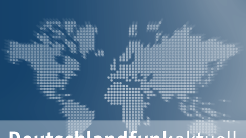 Stilisierte Weltkarte mit dem Schriftzug "Deutschlandfunk aktuell"