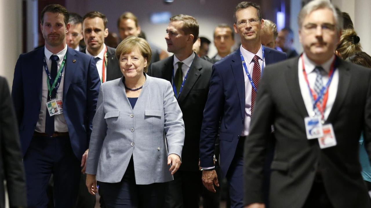 Bundeskanzlerin Merkel vor dem EU-Gipfel in Brüssel