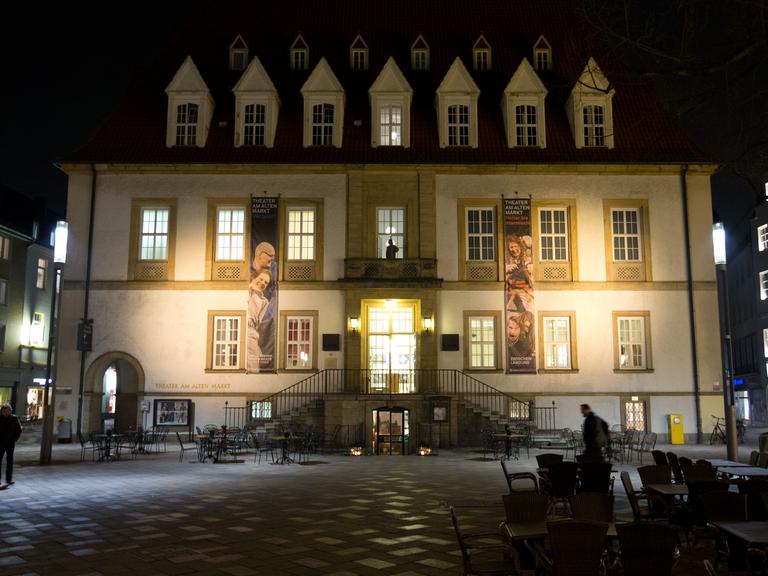 Blick auf das Theater am Alten Markt in Bielefeld (Nordrhein-Westfalen) am 07.03.2013.