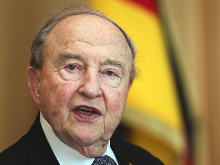 Menahem Pressler im Porträt.