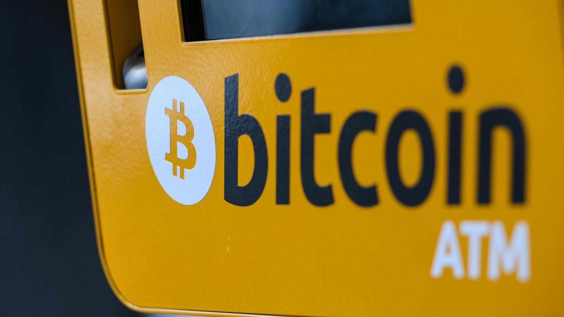 Ein ATM-Automat für die Digitalwährung Bitcoin in Hongkong