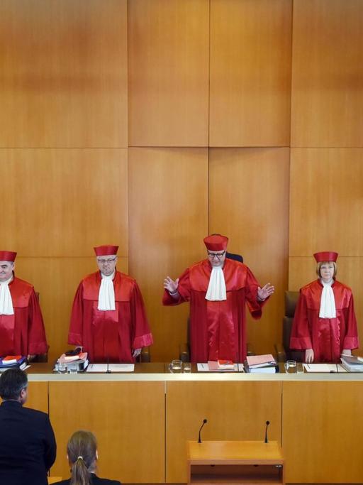 Der Zweite Senat beim Bundesverfassungsgericht in Karlsruhe