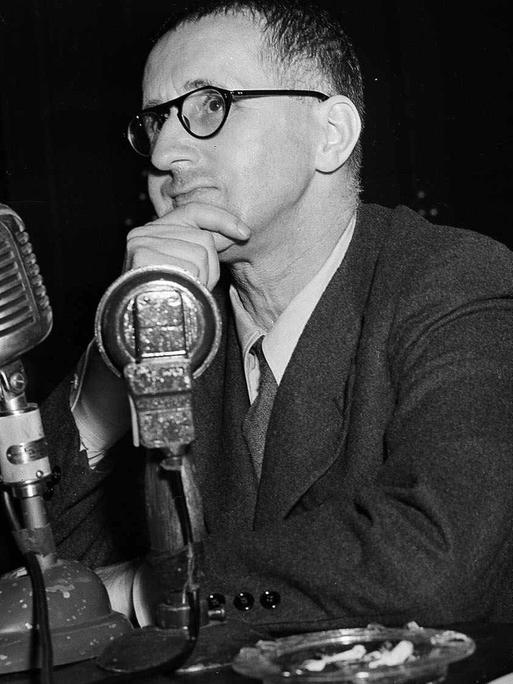 German-born writer, Bertolt Brecht, is shown as he appeared before the House Un-American Activities Committee in Washington, D.C., on October 30, 1947. Brecht told investigators he was not and had never been a member of any communist party.