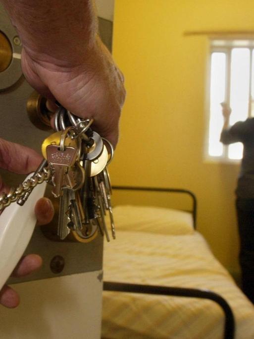 Blick in eine Gefägniszelle Blick in eine Gefägniszelle