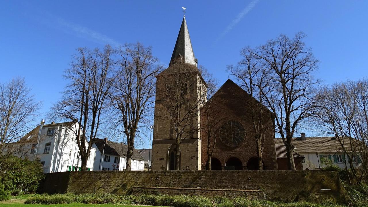 Die Kirche St. Gereon  in Monheim am Rhein