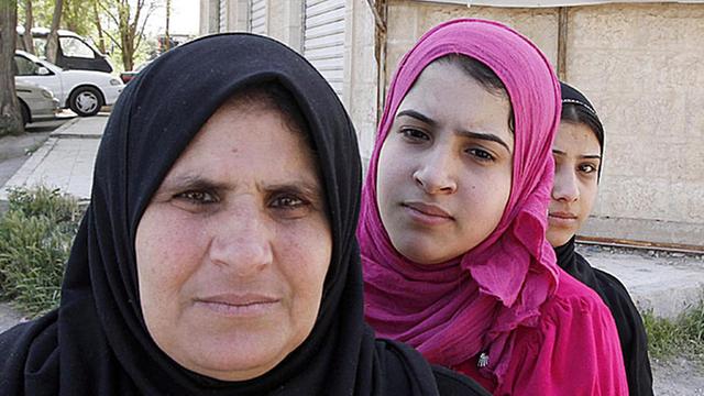 Diese Syrerinnen sind vor der Gewalt in ihrem Land nach Jordanien geflüchtet.