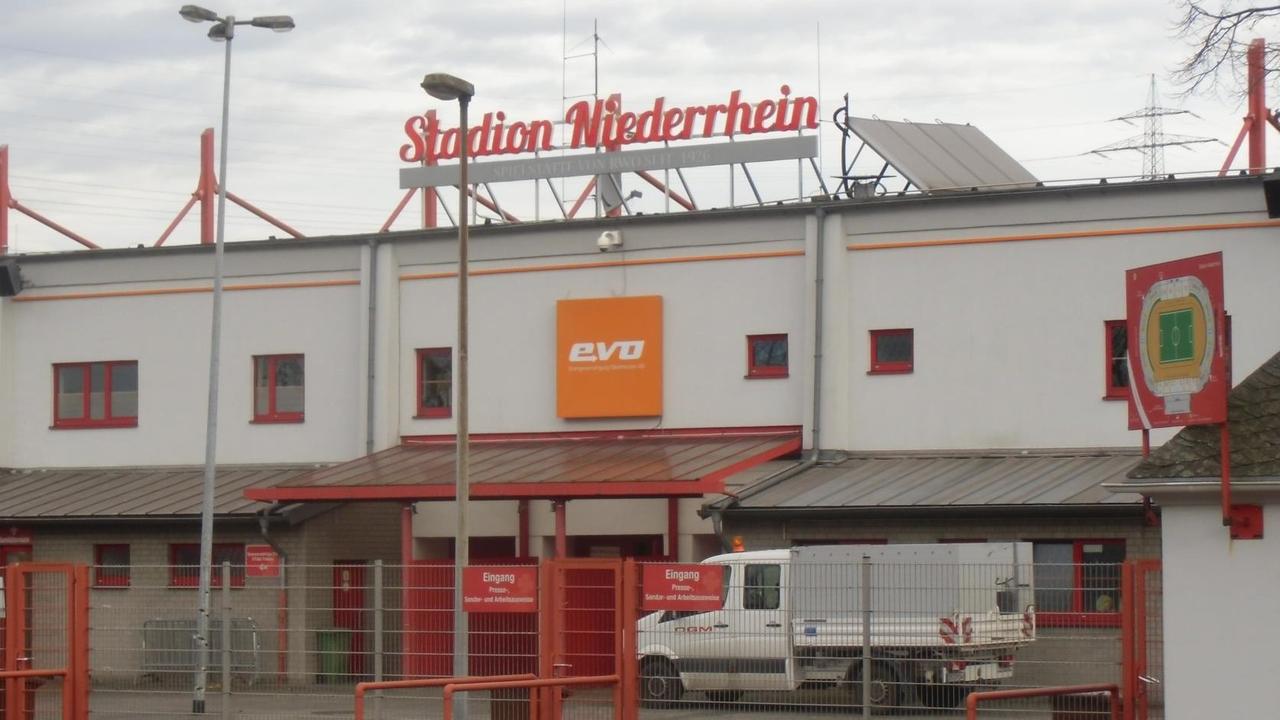 Die Spielstätte des neuen Vereins von Duygu Erdogan, das Stadion von RW Oberhausen.