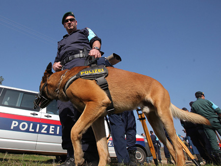 Frontex-Polizisten an der griechisch-türkischen Grenze