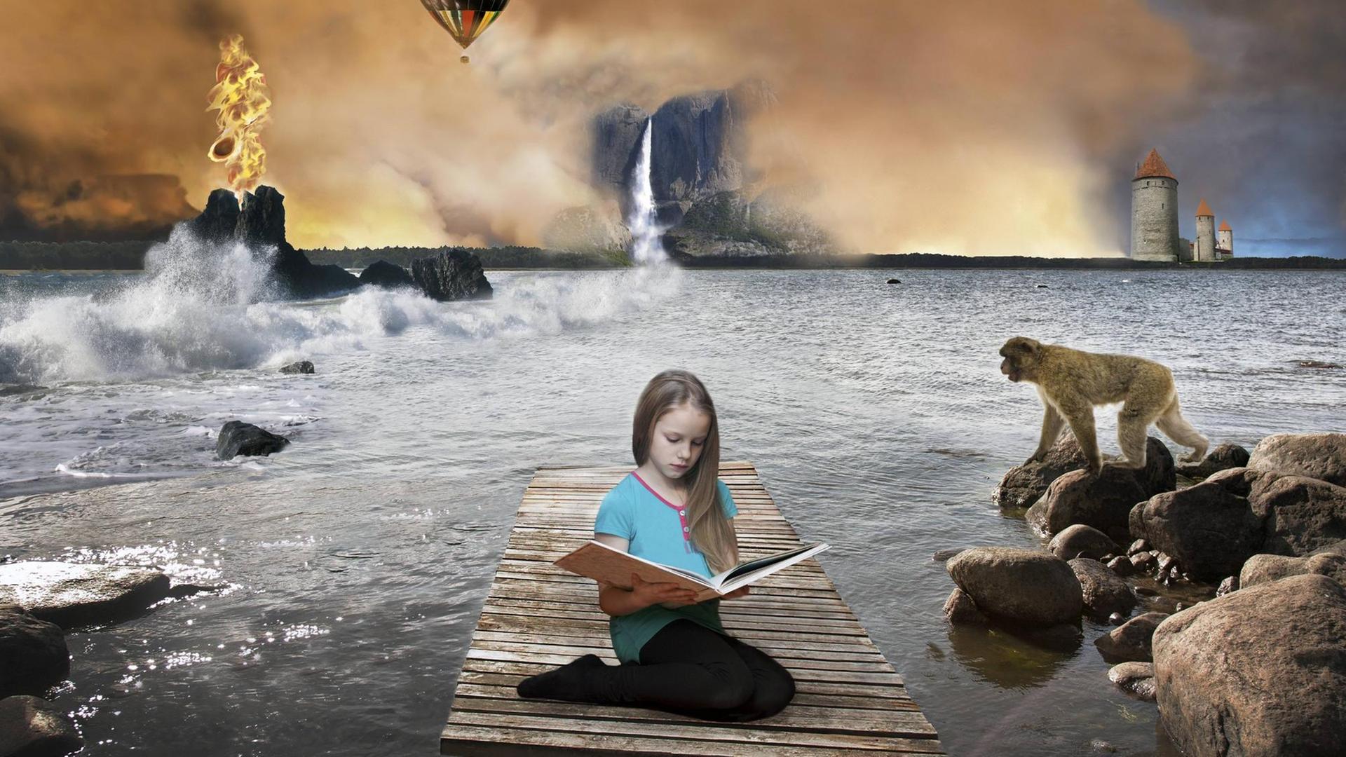 Eine zauberhafte Sequenz aus einem Traum mit einem Mädchen am Meer mit Felsen, umgeben von einem Affen und einem Heißluftballon.