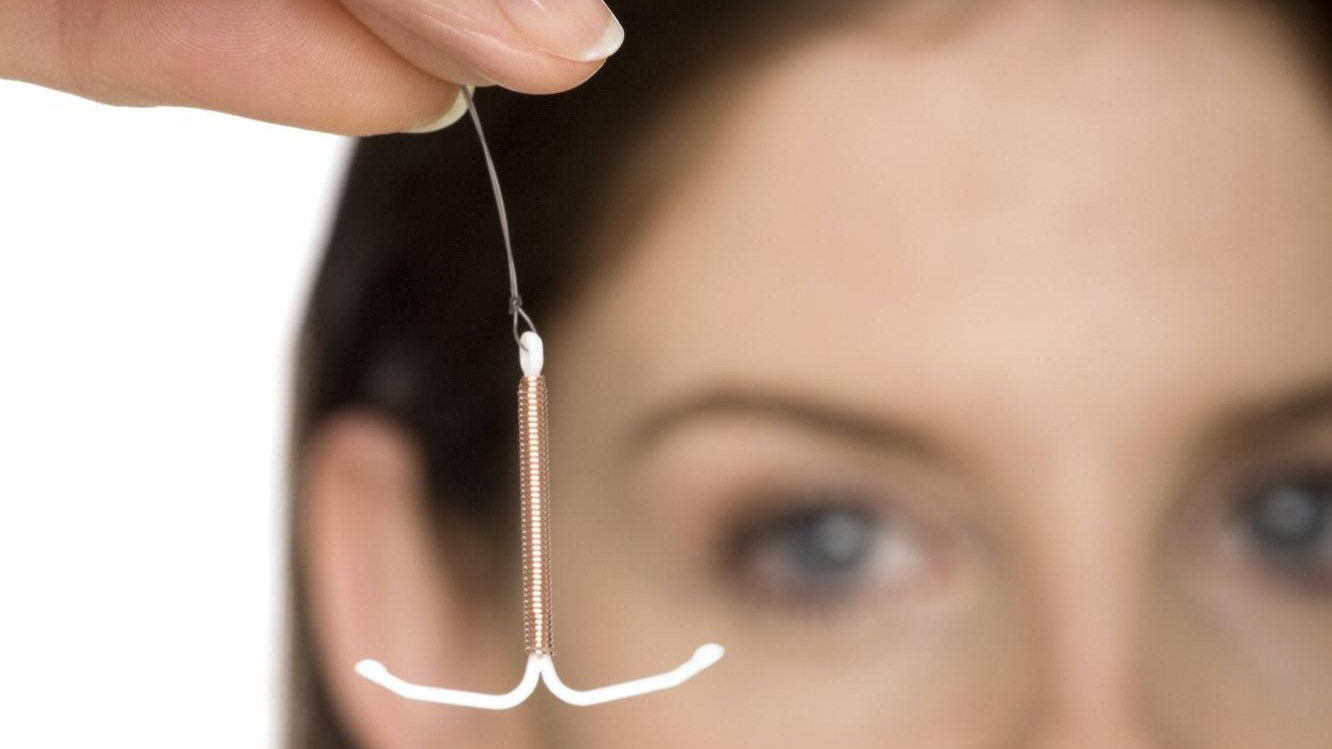 Спираль внутриматочная. Спираль внутриматочная принцип действия. Медьсодержащая внутриматочная спираль. Спираль внутриматочная. Протокол установки спирали.