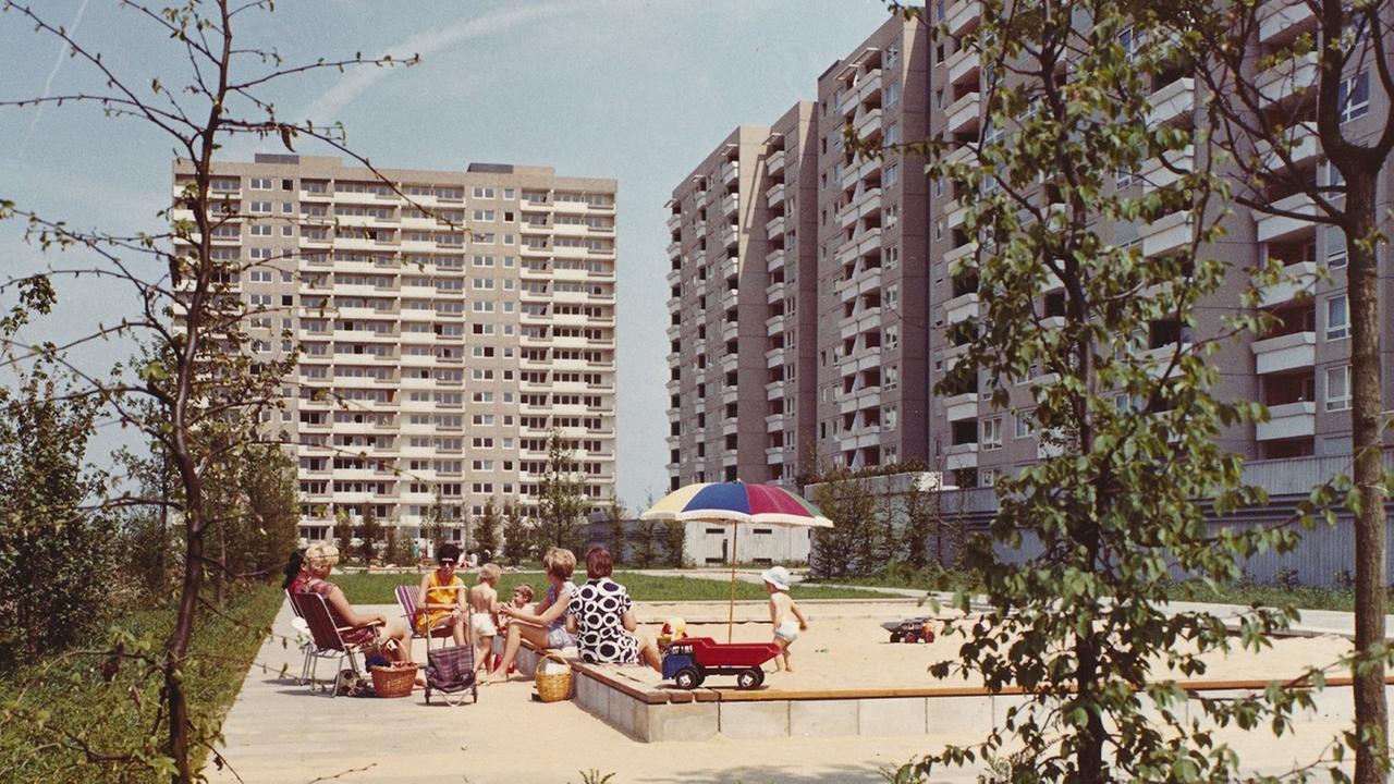 Die Siedlung Kranichstein in Darmstadt. Die Neue Heimat Südwest-Wohnanlage stammt von den Architekten Ernst May und Günther Grzimek.