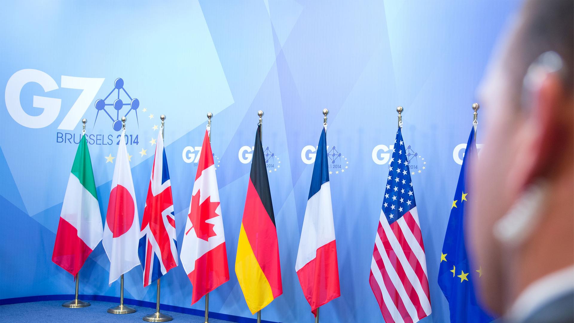 Die Flaggen der G-7-Nationen beim Gipfel in Brüssel.