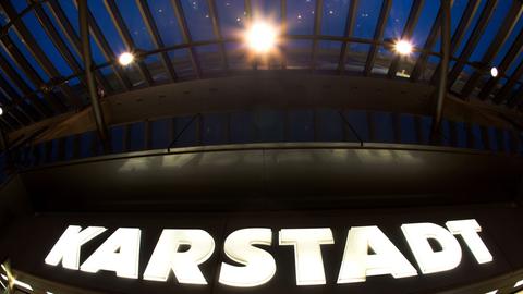 Karstadtschriftzug in Düsseldorf