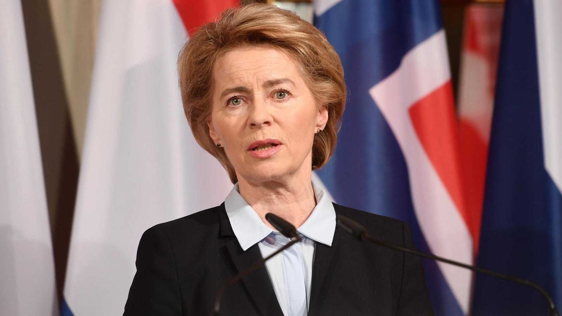 Bundesverteidigungsministerin Ursula von der Leyen (CDU) am ersten Tag der 55. Münchner Sicherheitskonferenz.