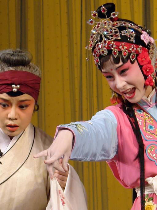 Das chinesische Kunqu-Ensemble: Chinesische Oper der Ming-Dynastie im 16. Jahrhundert