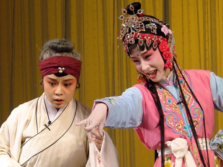 Das chinesische Kunqu-Ensemble: Chinesische Oper der Ming-Dynastie im 16. Jahrhundert
