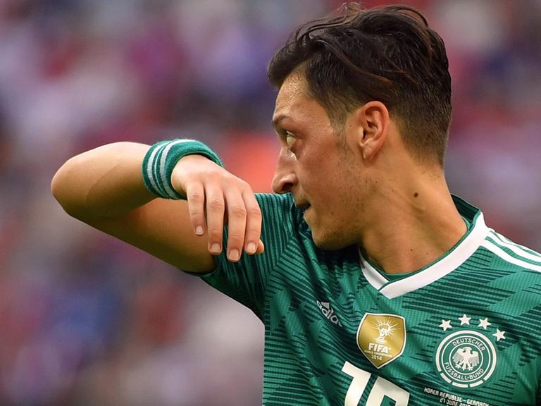 Südkorea gewinnt 2:0 gegen Deutschland: ein enttäuschter Mesut Özil beim Vorrundenspiel der Gruppe F am 27.06.2018 in Kasan, Kasan-Arena bei der Fußball Weltmeisterschaft 2018 in Russland