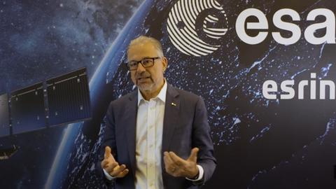 Bald ESA-Generaldirektor? Josef Aschbacher ist bisher der Mann für die Erdbeobachtung