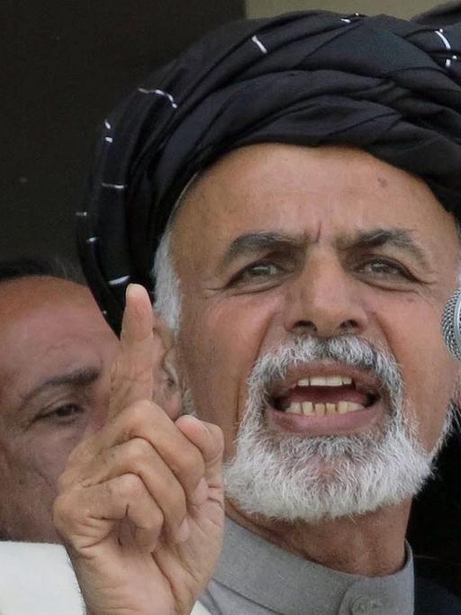 Der Kandidat um die afghanische Präsidentschaft, Ashraf Ghani, während einer Wahlkampfveranstaltung, im Porträt.