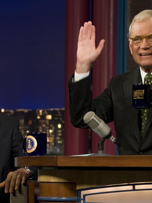 David Letterman (rechts) in seiner Sendung mit US-Präsident Barack Obama