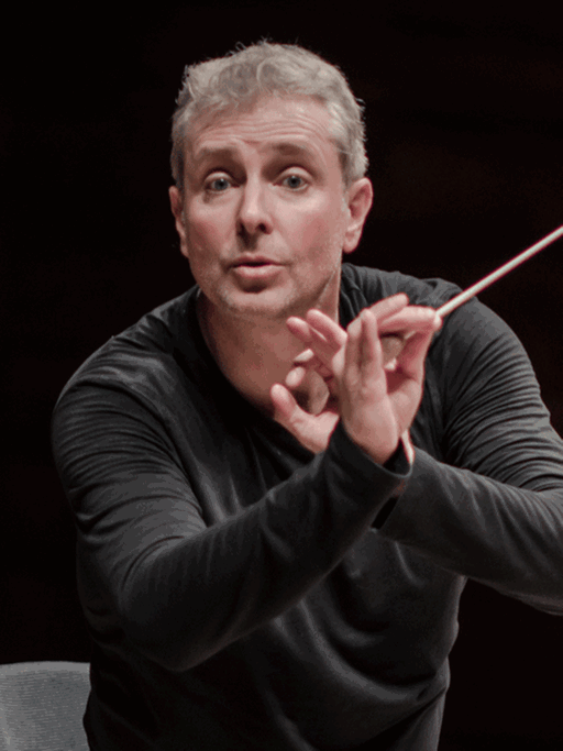 Der Dirigent Alexander Liebreich
