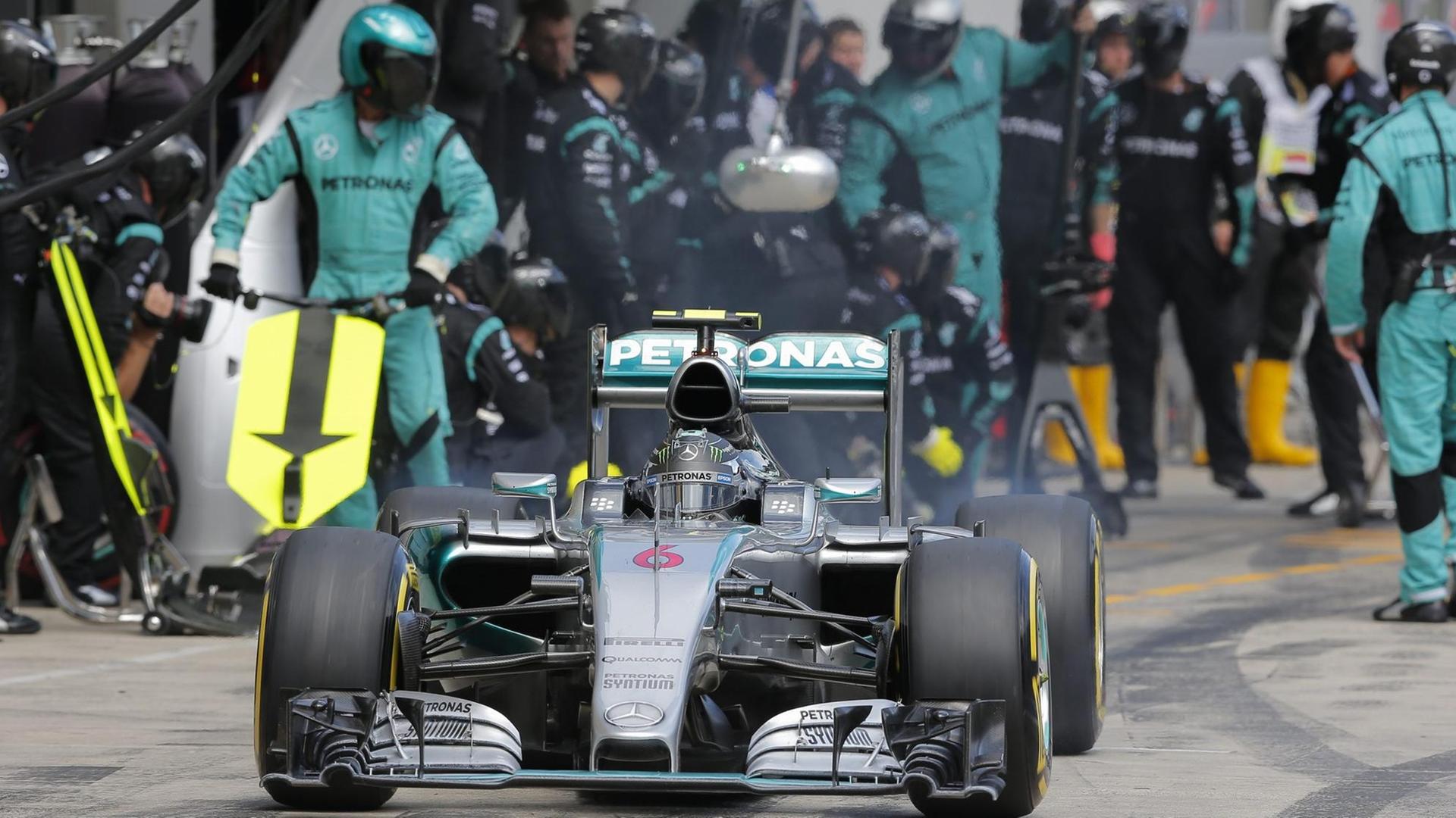 Der Mercedes-Pilot Nico Rosberg am 21.06.2015 beim Großen Preis von Österreich Der Mercedes-Pilot Nico Rosberg am 21.06.2015 beim Großen Preis von Österreich
