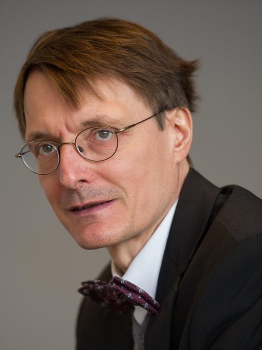 Porträt Karl Lauterbach, SPD-Gesundheitsexperte