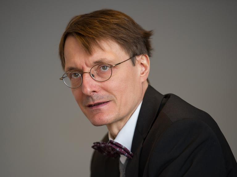 Porträt Karl Lauterbach, SPD-Gesundheitsexperte