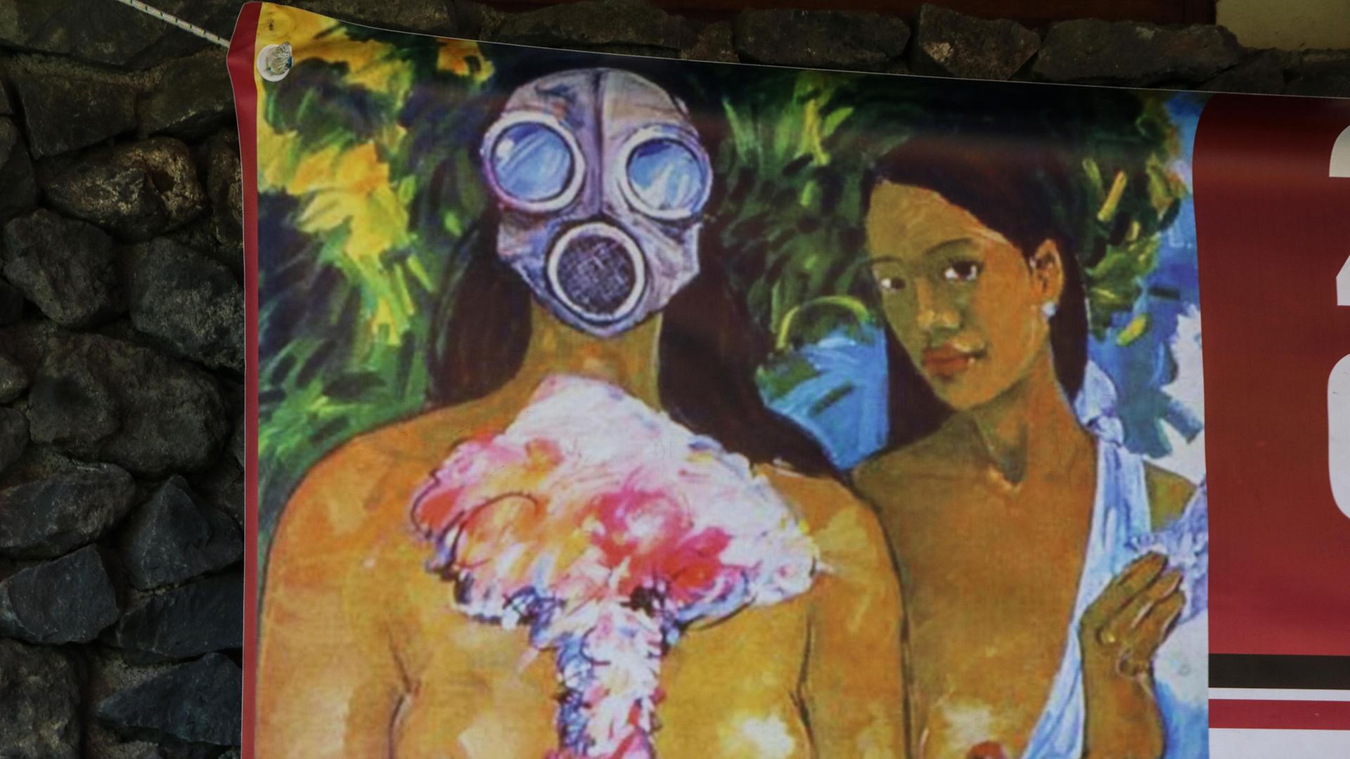 Plakat von Atomtestgegnern heute mit Gemälde vom Polynesien-Liebhaber Paul Gauguin