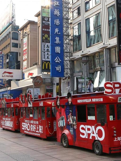Die Nanjing-Einkaufsstraße in Shanghai.