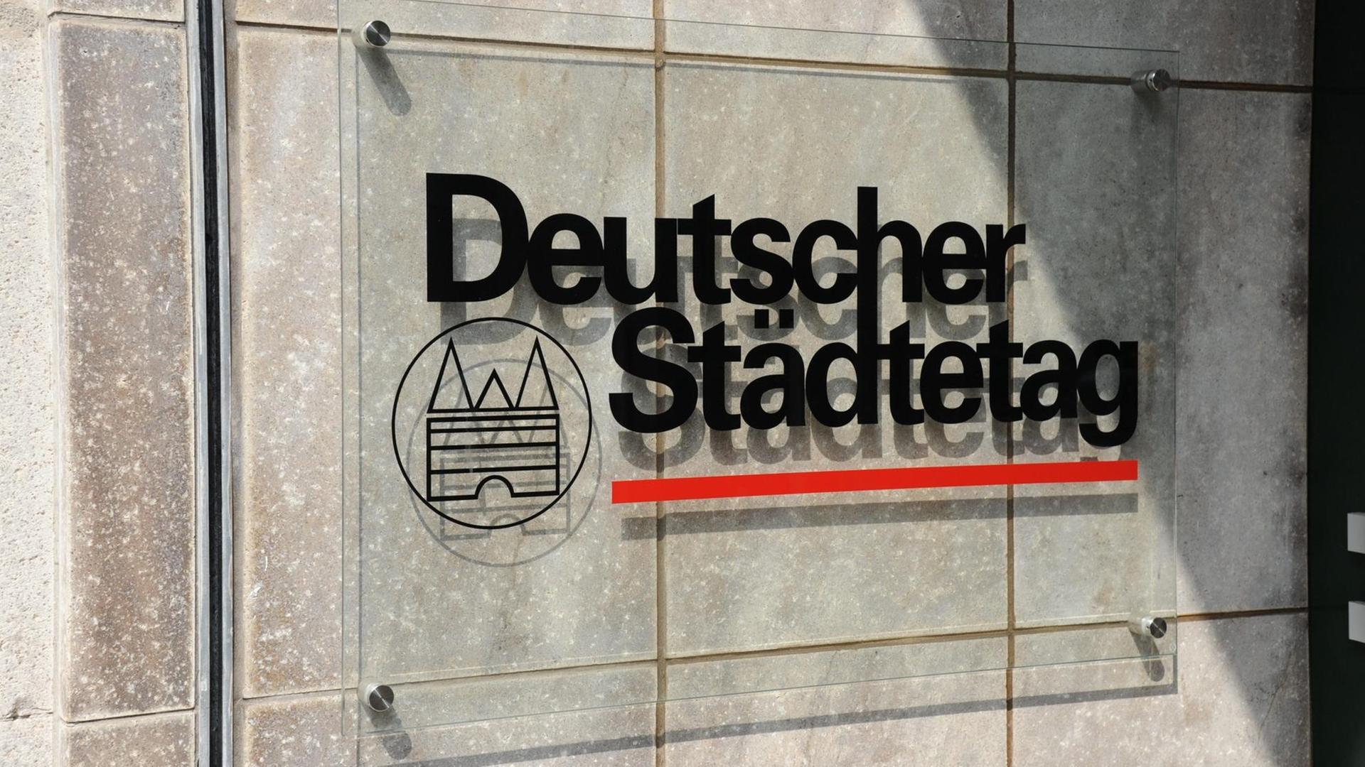Der Schriftzug des Deutschen Städtetages. Der Schriftzug des Deutschen Städtetages.
