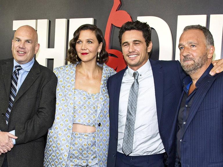 David Simon, Maggie Gyllenhaal, James Franco und George Pelecanos bei der The Deuce Serien Premiere am 7.09.2017 in New York