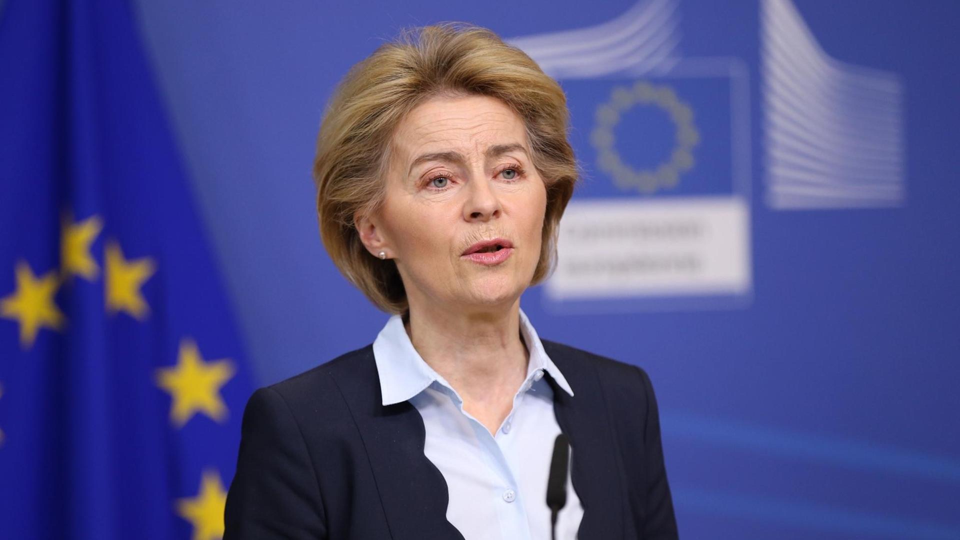 EU-Kommissionspräsidentin Ursula von der Leyen spricht nach dem wöchentlichen Treffren der EU-Kommission in Brüssel