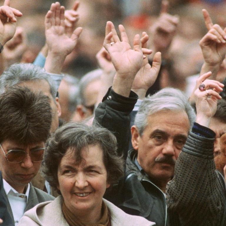 Innerrhodener Frauen bei ihrer ersten Abstimmung am 28.4.1991