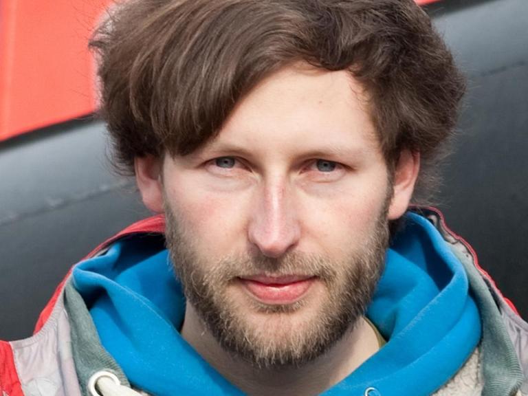Ruben Neugebauer vom privaten Flüchtlingshilfe-Vereins Sea-Watch