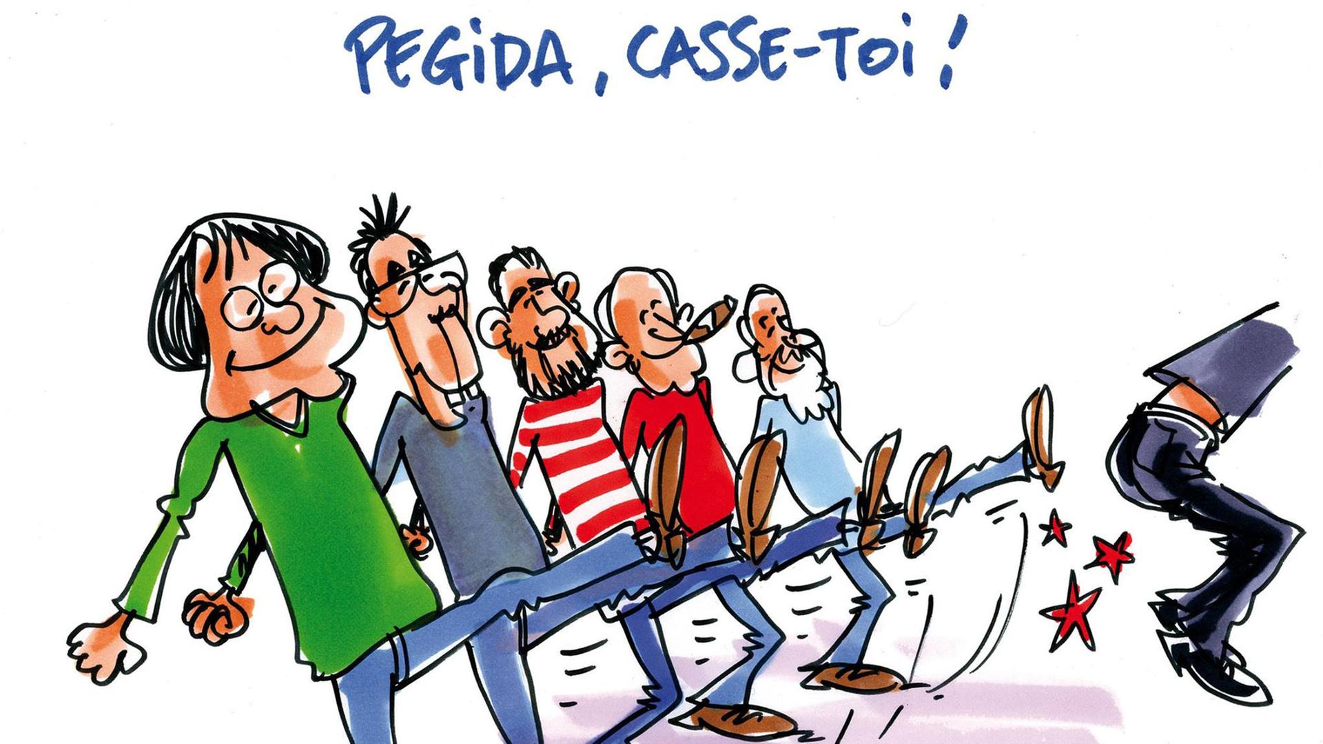 Eine Karikatur der Gruppe "Karikaturisten gegen Pegida" zeigt fünf fröhliche Männer, die gleichzeitig einen sechsten in den Hintern treten.
