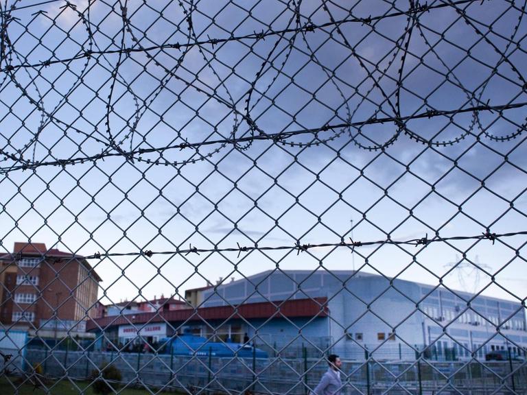 Ein Gefängnis in der Nähe von Istanbul