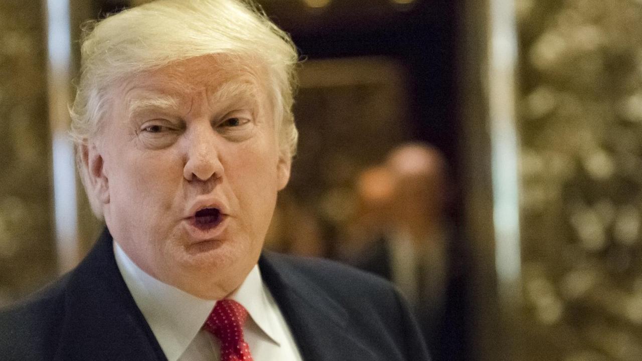 Donald Trump spricht am 6. Dezember 2016 im Trump Tower mit Medienvertretern.