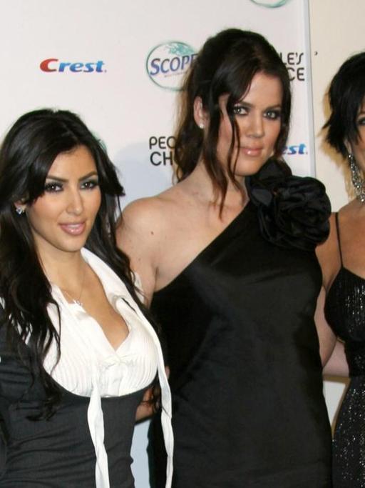Kourtney, Kim und Khloe Kardashian und ihre Mutter Kris Jenner