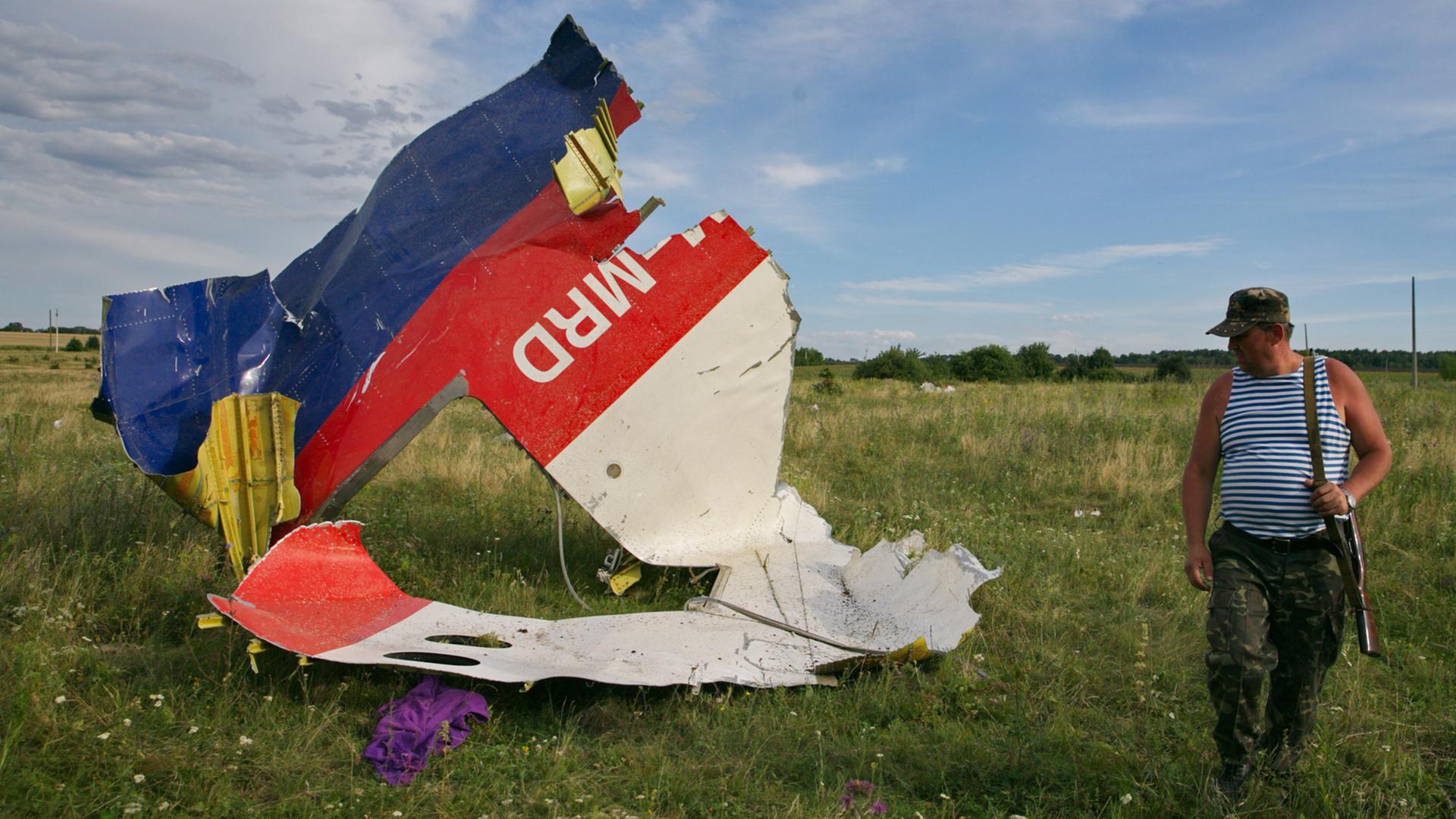 Wrackteil der in der Ukraine abgeschossenen Boeing 777 der Malaysia Airlines mit der Flugnummer MH 17