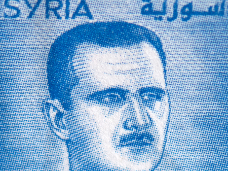 Staatspräsident von Syrien, Baschar al-Assad, ist auf einer syrischen Briefmarke abgebildet.