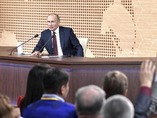 Der russische Präsident Wladimir Putin während seiner Jahrespressekonferenz 2019
