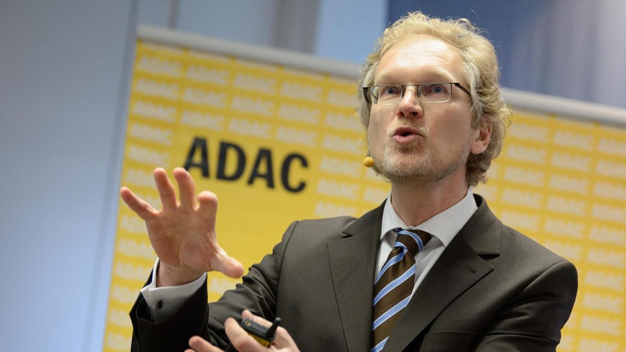 Reinhard Kolke, Leiter Test und Technik beim ADAC