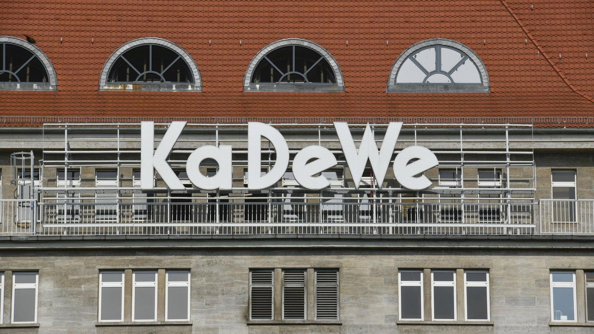 Blick auf das KaDeWe in Berlin (Archivbild von 2019).